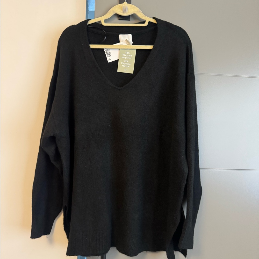H&M Women's Elegant Black V-Neck Sweater